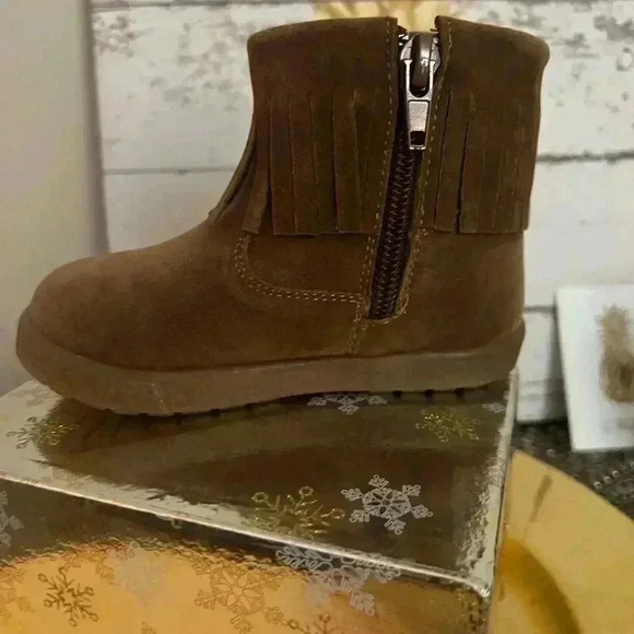 XEYES LITTLE GIRLS COGNAC FRINGE BOOTS NIB SIZE 6 - Picture 2 of 12